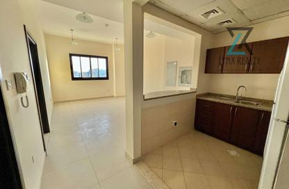 Apartment - 1 Bedroom - 1 Bathroom for rent in Al Warqaa Building - Al Warqa'a 1 - Al Warqa'a - Dubai