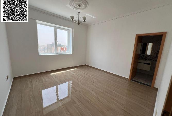 102837043 - Property Image 2