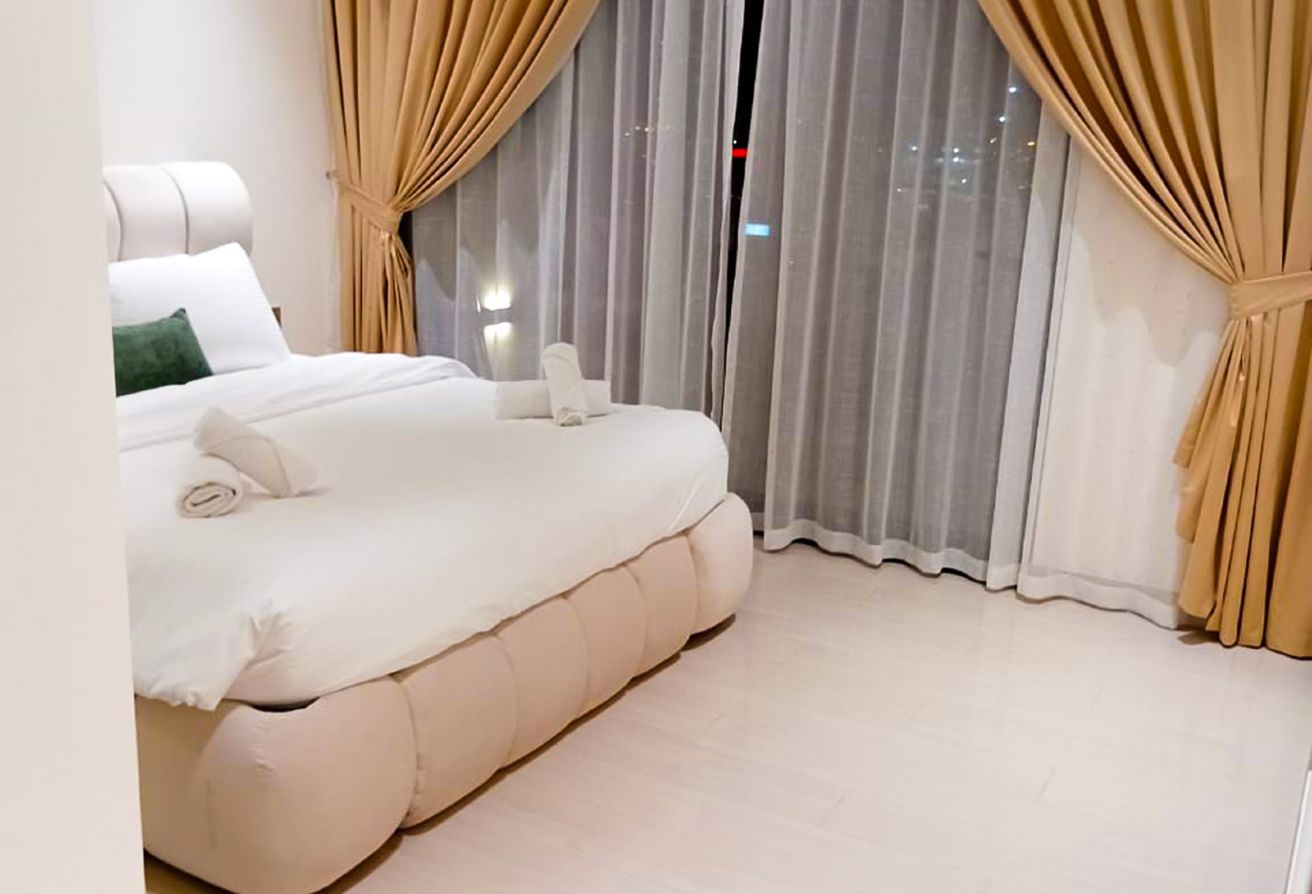 Furnished | Ready to Move | Luxurious | Brand New