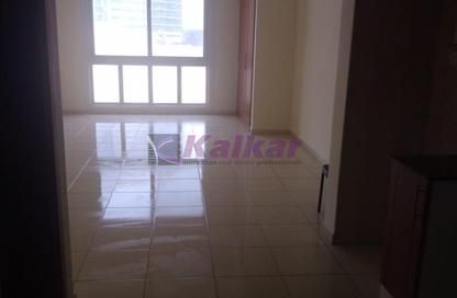Apartment - Studio - 1 for rent in Rose 1 - Emirates Gardens 1 - District 13 - Jumeirah Village Circle - Dubai