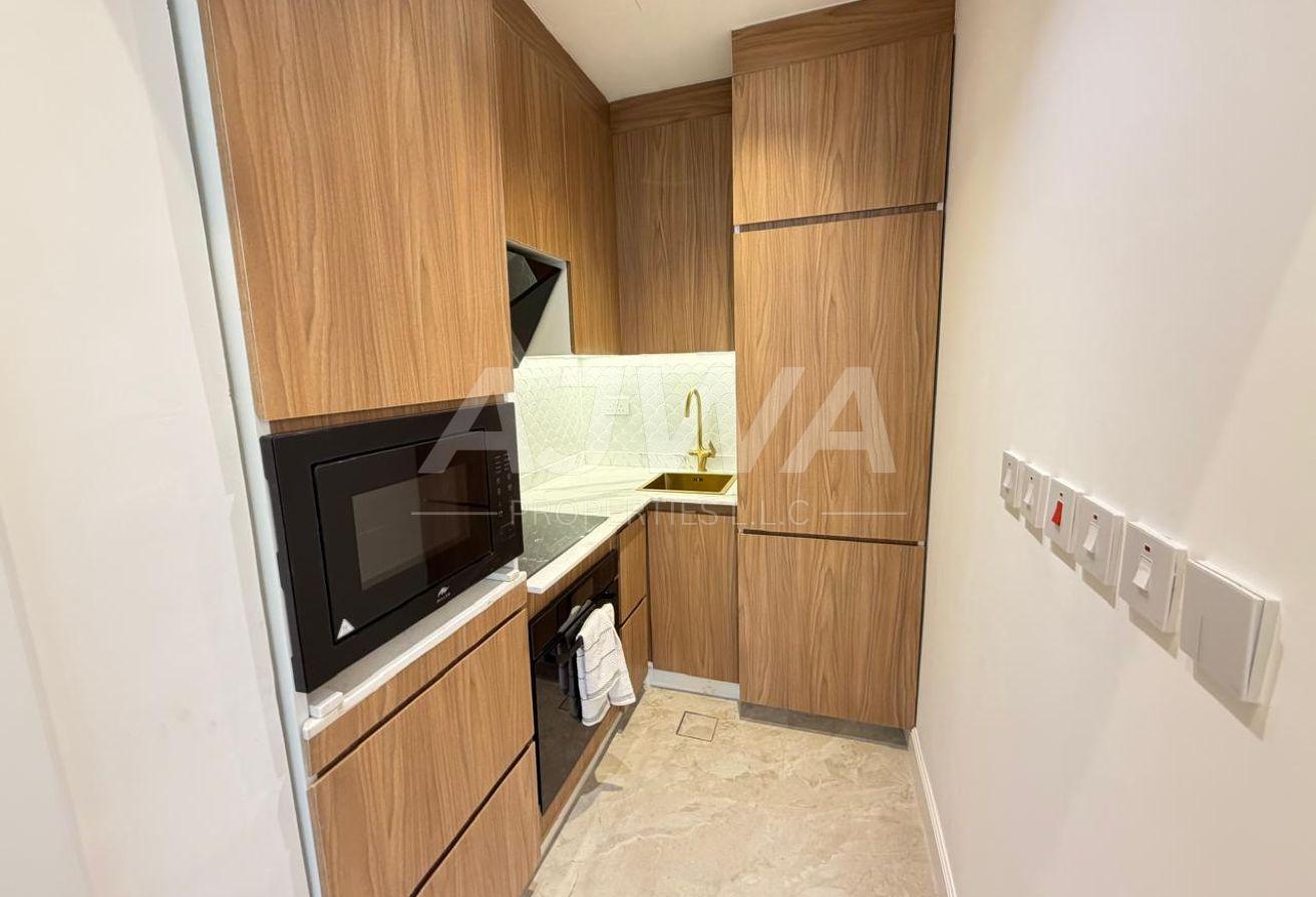 Fully Upgraded 1 bedroom | Near DMCC Metro Station photo 10
