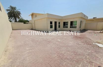Villa - 4 - 4 for rent in Al Jazzat - Al Riqqa - Sharjah