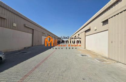 Warehouse - Studio - 1 for sale in Al Jlail - Al Sajaa - Sharjah