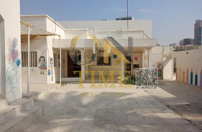 Villa - 7+ Bedrooms - 7+ Bathrooms for rent in Al Rumailah building - Al Rumailah 2 - Al Rumaila - Ajman
