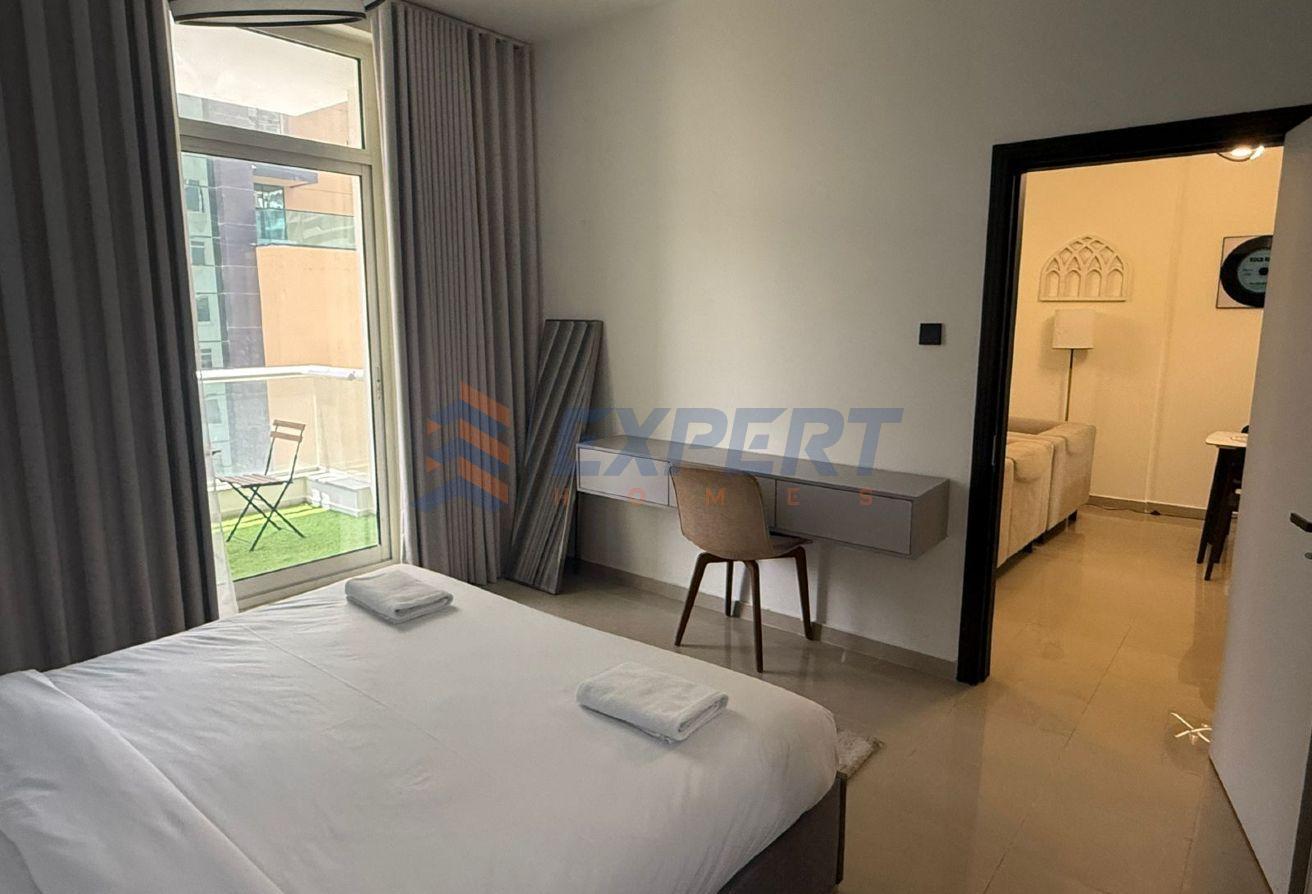 Fully Furnished | Upgraded Unit | Mov-in ready photo 7