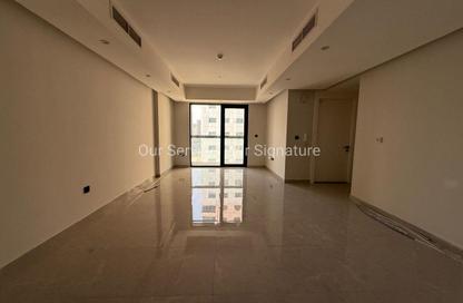 Apartment - 1 Bedroom - 2 Bathrooms for rent in New Al Taawun Road - Al Taawun - Sharjah