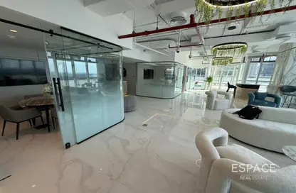 مكتب - استوديو للايجار في ذا كورت - الخليج التجاري - دبي