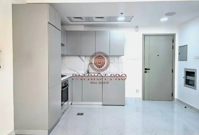 106424103 - Property Image 2
