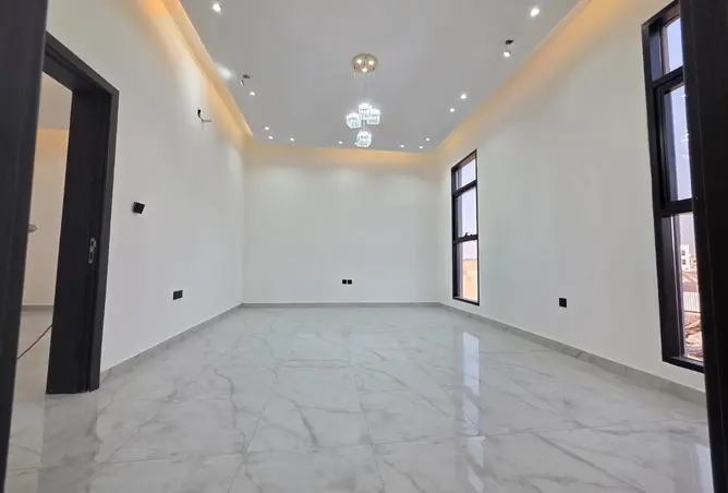 162356960 - Property Image 3