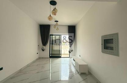 Apartment - 1 Bedroom - 2 Bathrooms for rent in Gardenia Livings - Arjan - Dubai