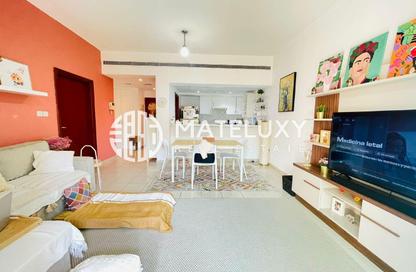 Apartment - 1 - 1 for rent in Al Arta 1 - Al Arta - Greens - Dubai Apartment - 1 - 1 for rent in Al Arta 1 - Al Arta - Greens - Dubai