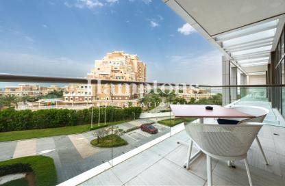 Apartment - 2 Bedrooms - 2 Bathrooms for sale in The 8 - The Crescent - Palm Jumeirah - Dubai