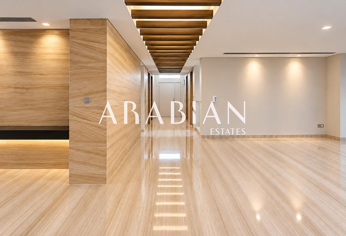 Elegant Villa | Golf View | Available October photo 3