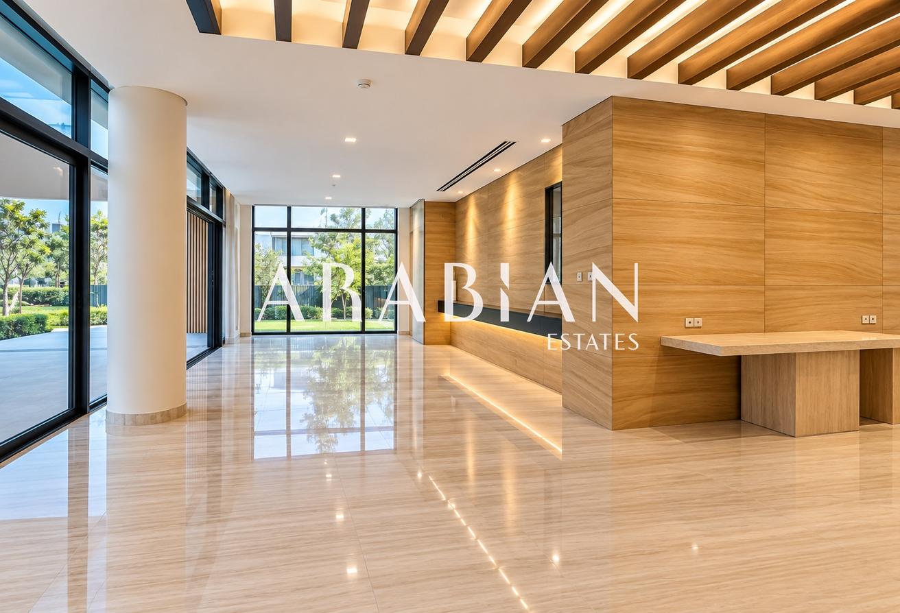 Elegant Villa | Golf View | Available October photo 4