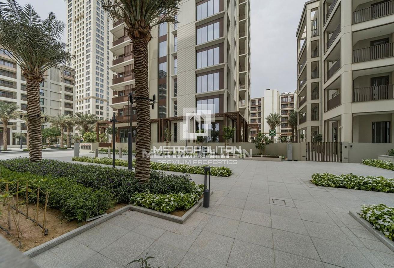 Spacious Layout | Partly Furnished | Huge Terrace photo 8