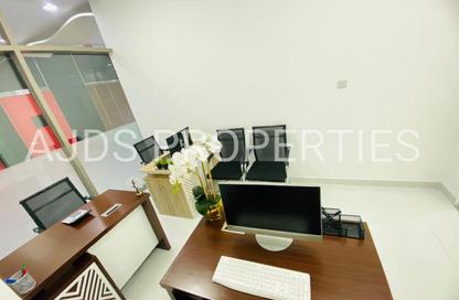 Office Space - Studio - 1 Bathroom for rent in Red Avenue - Al Garhoud - Dubai