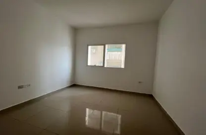 Apartment - 2 Bedrooms - 2 Bathrooms for rent in New Al Taawun Road - Al Taawun - Sharjah