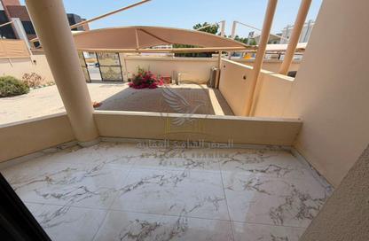 Apartment - 4 Bedrooms - 6 Bathrooms for rent in Al Falaj - Al Riqqa - Sharjah Apartment - 4 Bedrooms - 6 Bathrooms for rent in Al Falaj - Al Riqqa - Sharjah