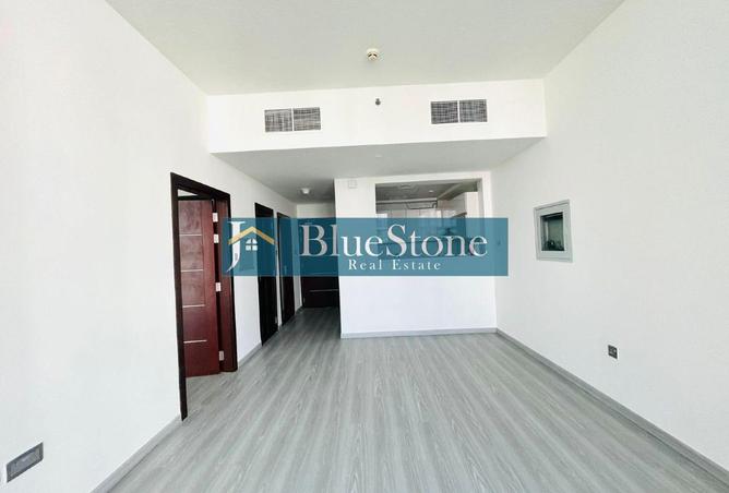 2OvaNw2yGX2 - Property Image 3