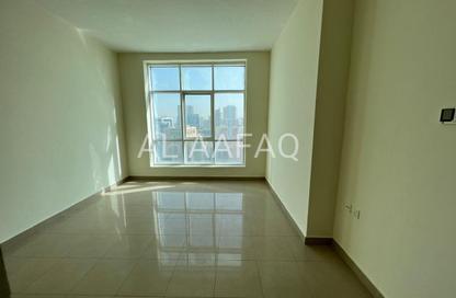 Apartment - 1 Bedroom - 1 Bathroom for rent in Al Khan - Sharjah