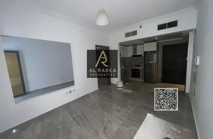 Apartment - Studio - 1 Bathroom for rent in Ajman Creek Towers - Al Rashidiya 1 - Al Rashidiya - Ajman Apartment - Studio - 1 Bathroom for rent in Ajman Creek Towers - Al Rashidiya 1 - Al Rashidiya - Ajman