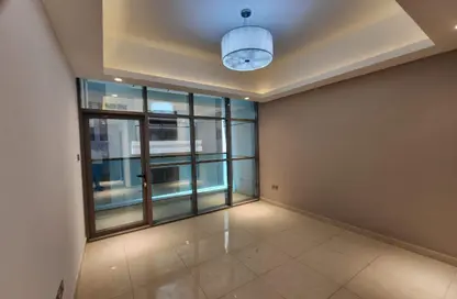 Apartment - 1 Bedroom - 2 Bathrooms for rent in Gulfa Towers - Al Rashidiya 1 - Al Rashidiya - Ajman