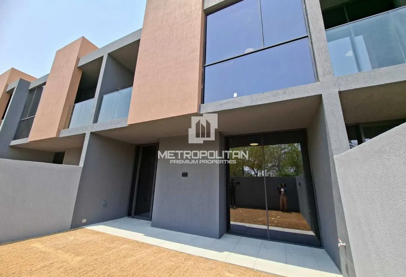166523080 - Property Main Image