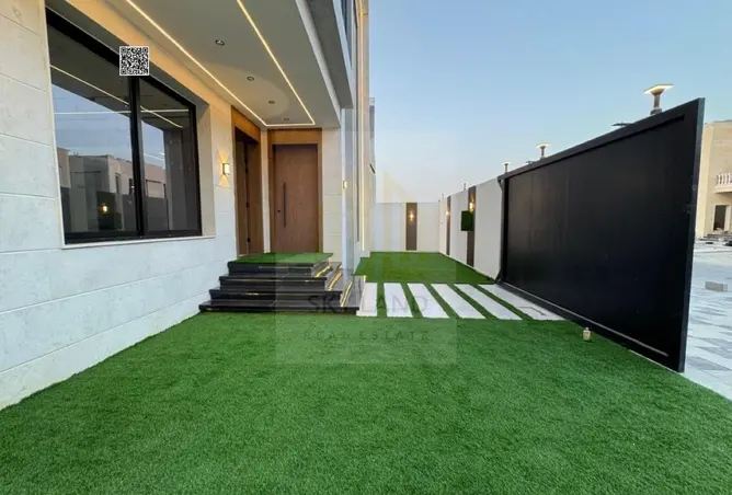 155524413 - Property Image 3