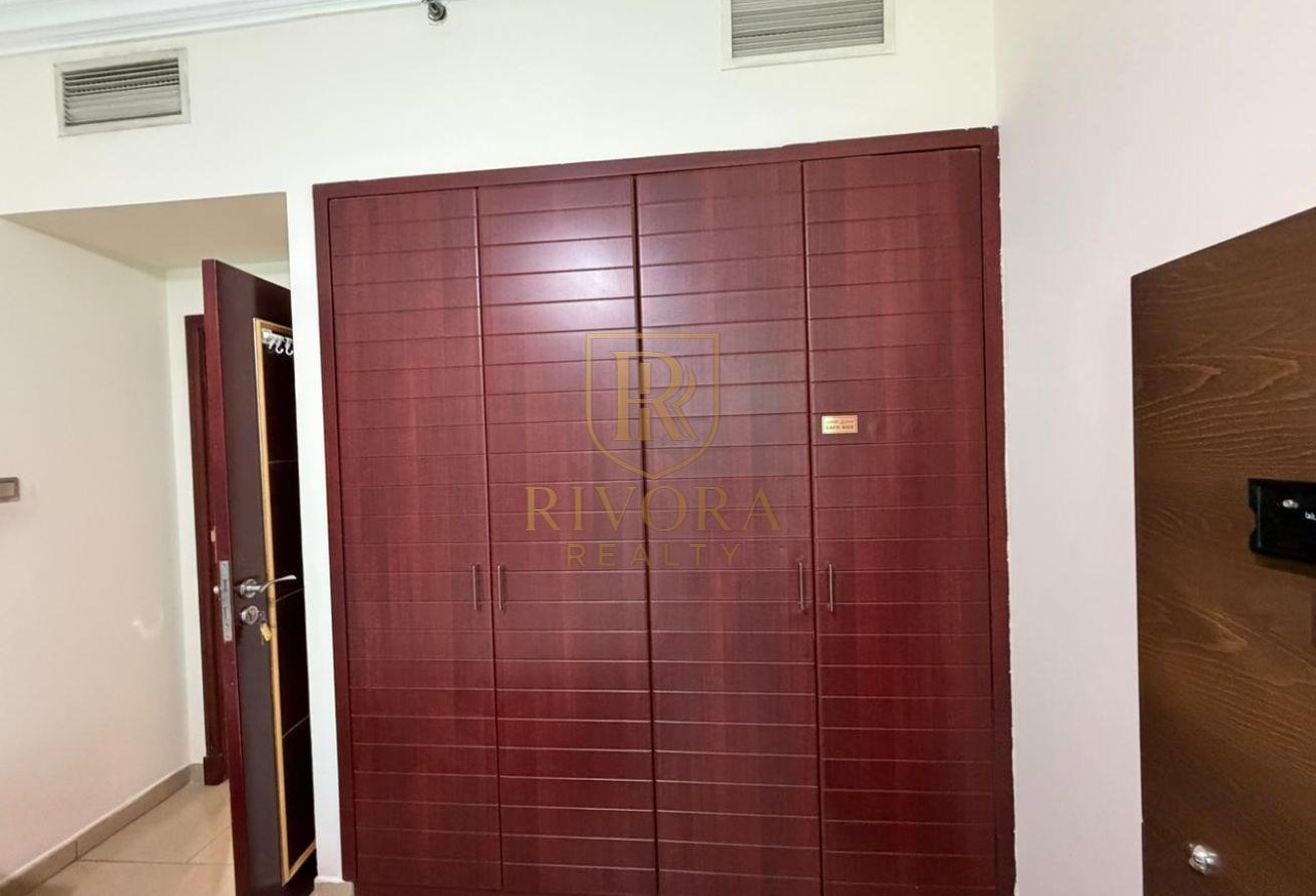 FULLY FURNISHED I 1 BHK WITH BALCONY I FAMILY ONLY photo 17
