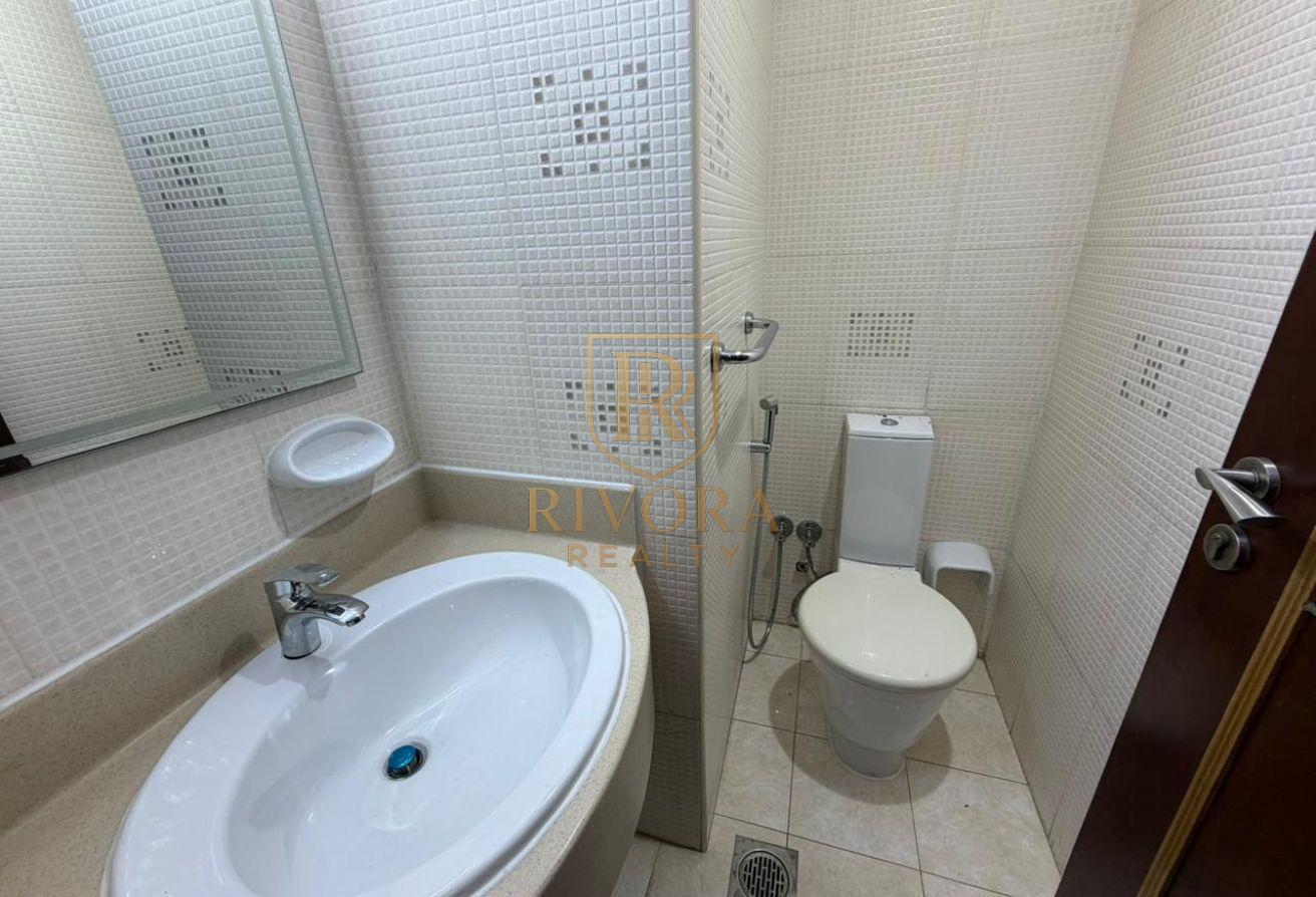 FULLY FURNISHED I 1 BHK WITH BALCONY I FAMILY ONLY photo 21