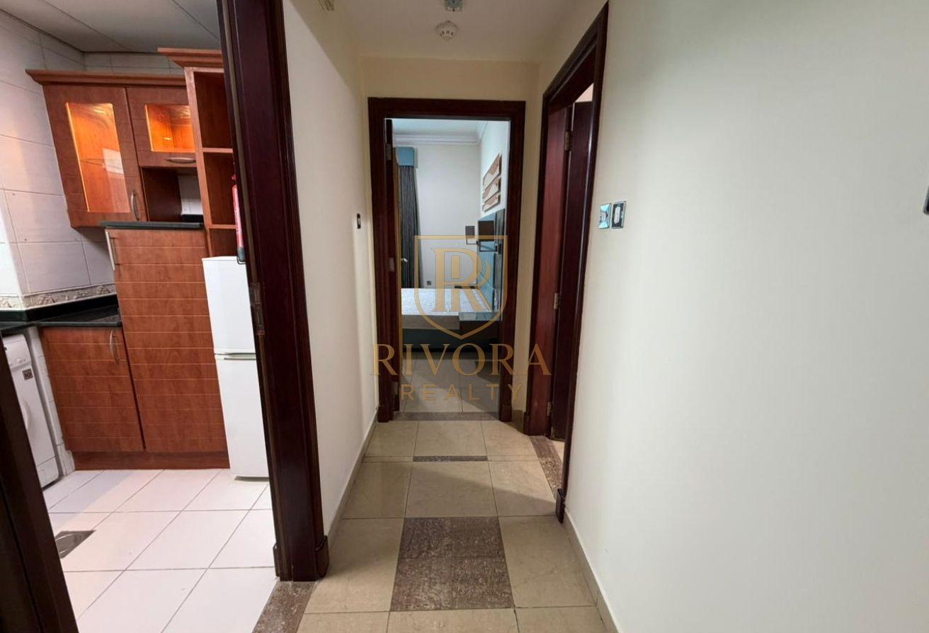 FULLY FURNISHED I 1 BHK WITH BALCONY I FAMILY ONLY photo 11