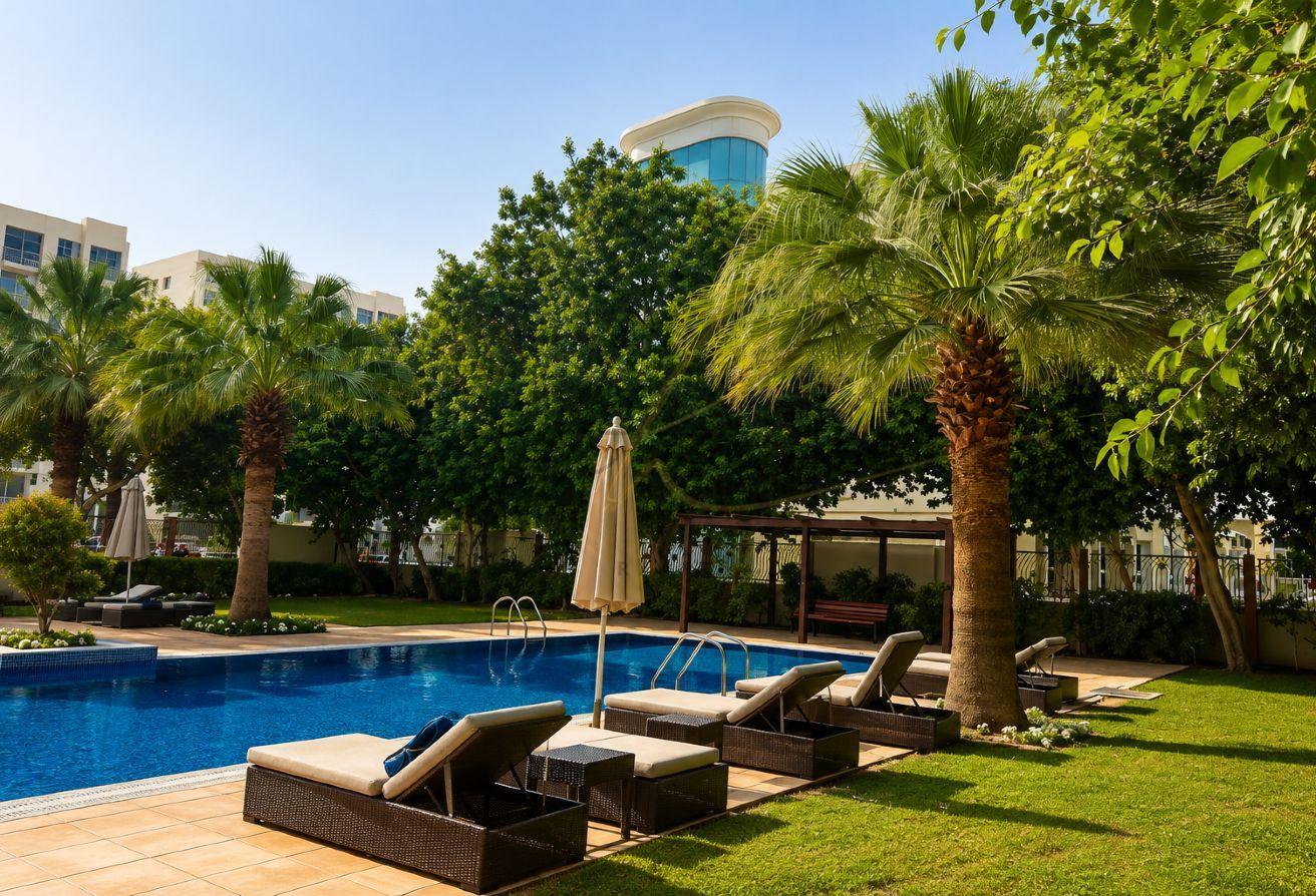 Spacious 1BR | Furnished | Near to Metro photo 2