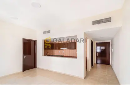 Apartment - 1 Bedroom - 2 Bathrooms for rent in Al Barsha Twin Tower A - Al Barsha 1 - Al Barsha - Dubai