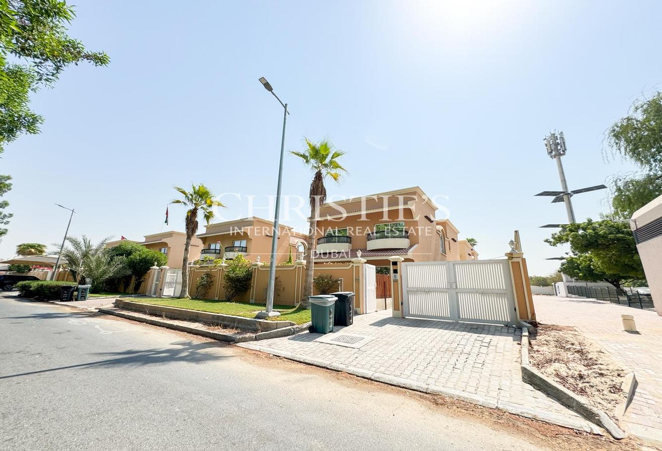 4-Bed Villa | Pool | Guest Room | Maid's Room photo 16