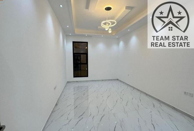 73114185 - Property Image 3