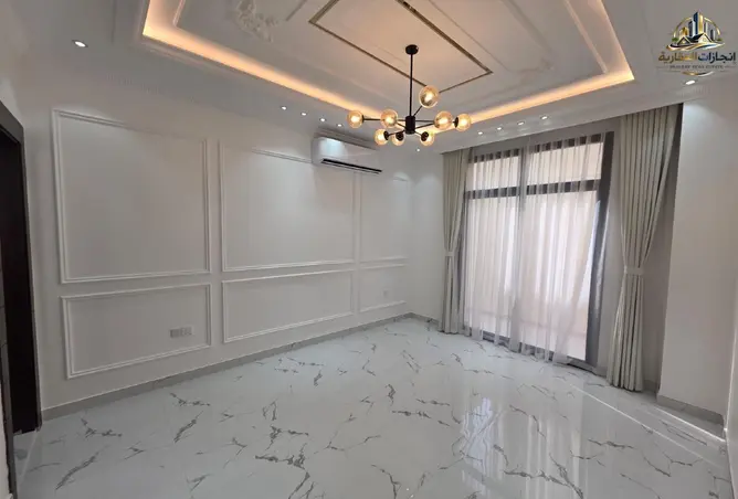 160550412 - Property Image 3