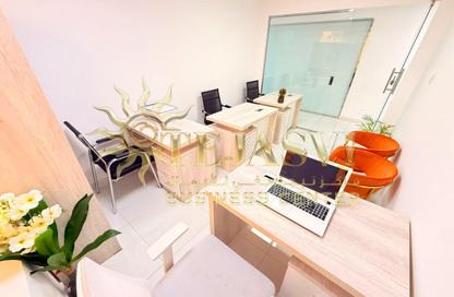Office Space - Studio - 1 Bathroom for rent in Silver Home Building - Hor Al Anz - Deira - Dubai