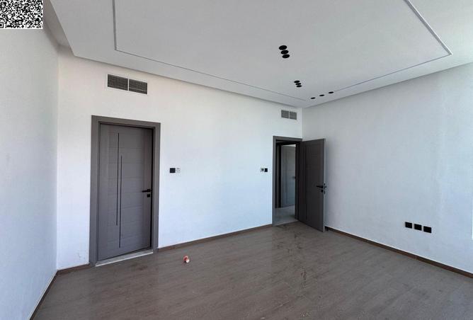 87462192 - Property Image 3
