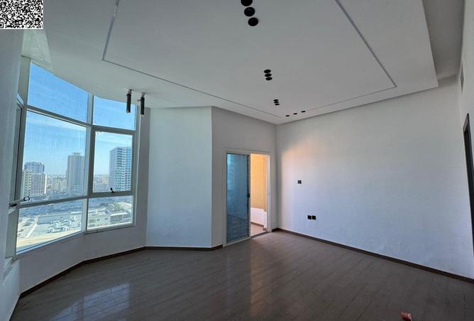 87462192 - Property Image 2