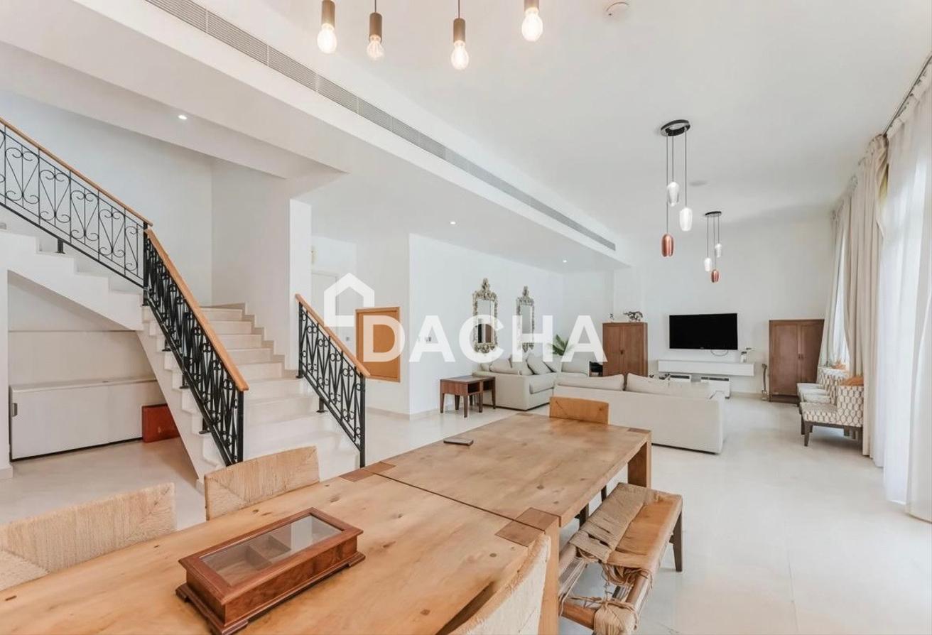 Fully Furnished | Private Beach | Ready to Move photo 6