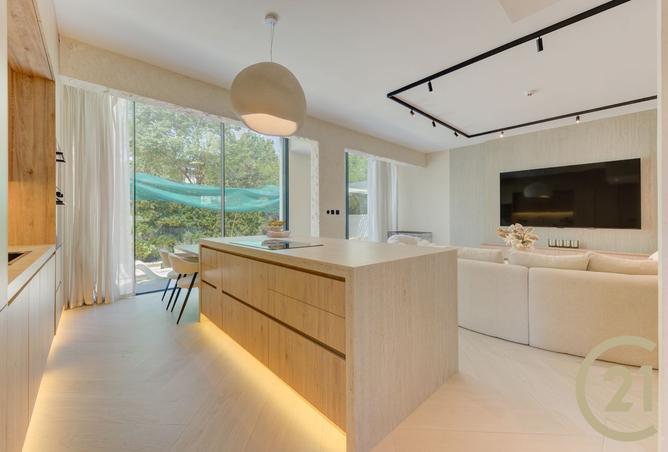 107751748 - Property Image 3