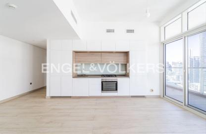 Apartment - 2 Bedrooms - 2 Bathrooms for rent in Studio One - Dubai Marina - Dubai