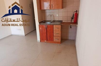 Apartment - Studio - 1 Bathroom for rent in Al Nabaa Building - Al Naba'ah - Al Sharq - Sharjah