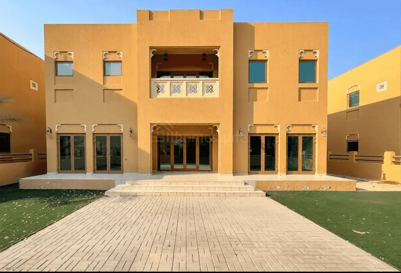 156010744 - Property Main Image