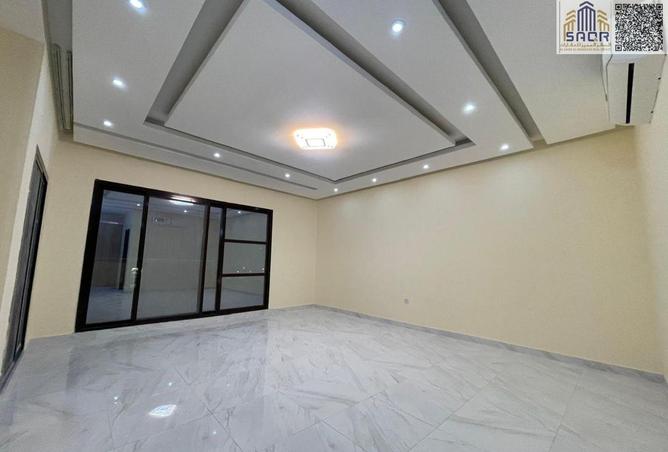 70292375 - Property Main Image