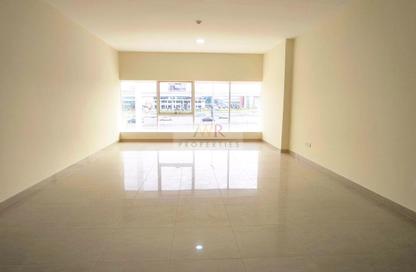 Apartment - 1 Bedroom - 2 Bathrooms for rent in Infinity Building - Sheikh Zayed Road - Dubai
