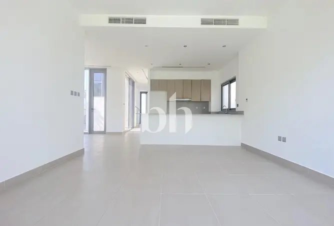 166058252 - Property Image 3