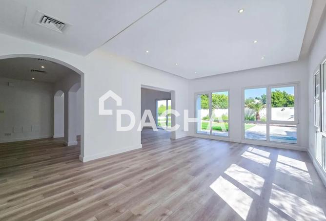 82350445 - Property Image 2