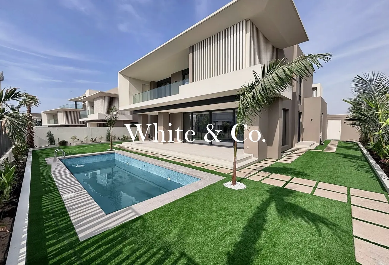 161853102 - Property Main Image