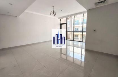 Apartment - 2 Bedrooms - 3 Bathrooms for rent in Muweileh Community - Muwaileh Commercial - Sharjah